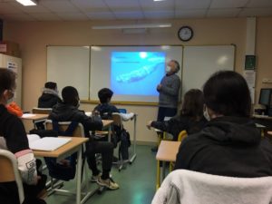 photographie prise dans le cadre de l'action citoyen des mers menée au collège Jean Rostand de Nice