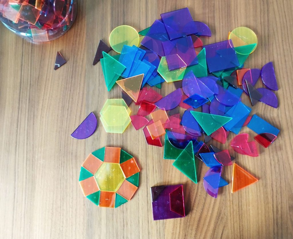 Matériel de manipulation | Site pédagogique de Mathématiques